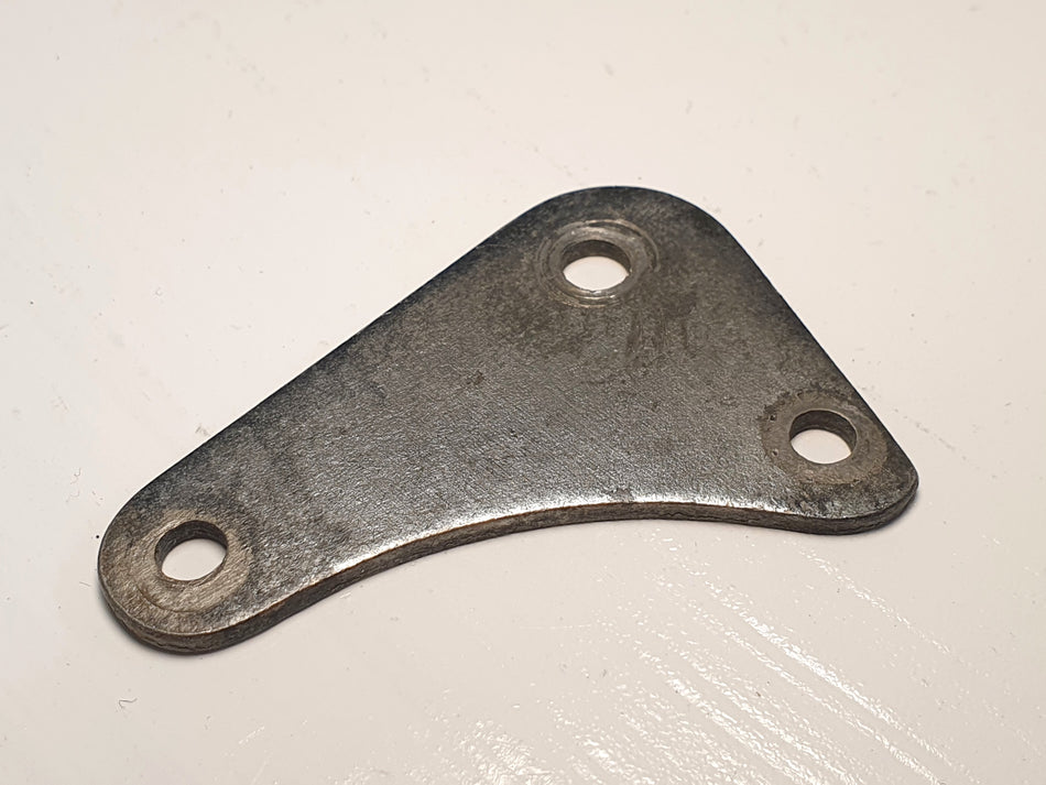 Motorfästplåt höger Pilot FM 50