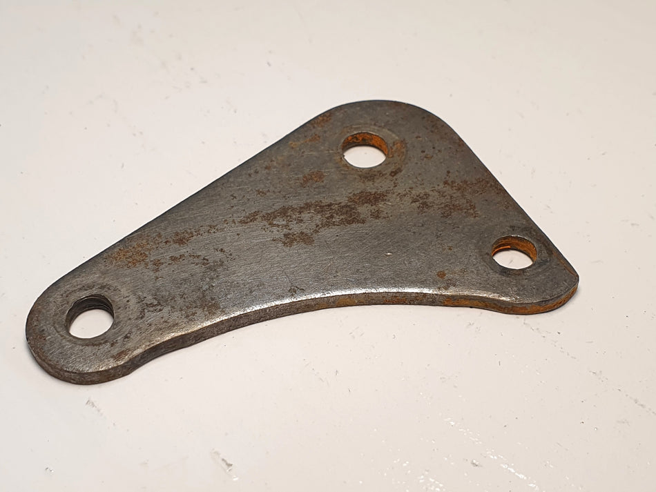 Motorfästplåt höger Pilot FM 50
