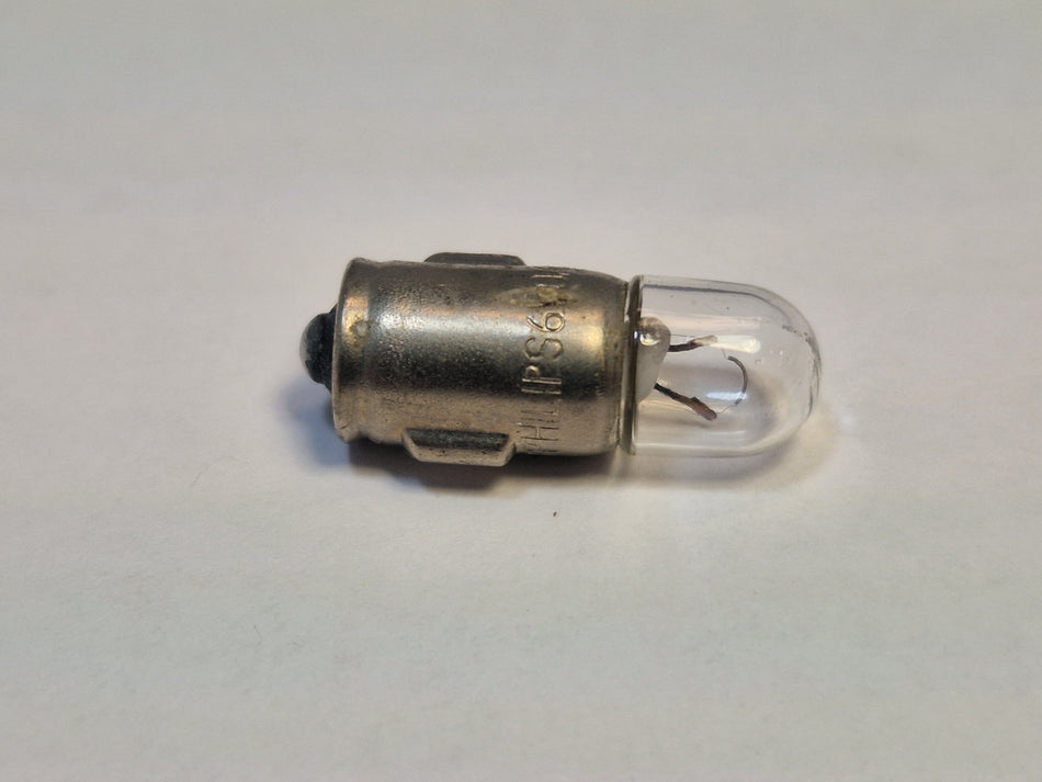 Glödlampa 6V 0,6W BA7S