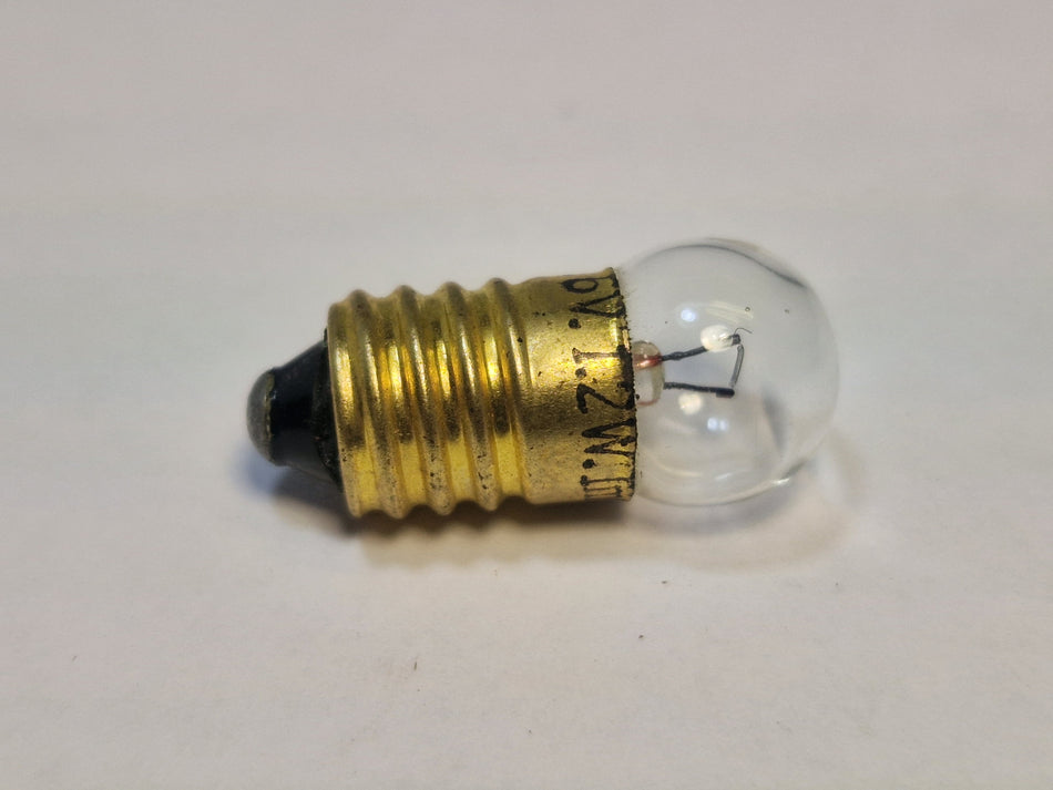 Glödlampa 6V 1,2W E10