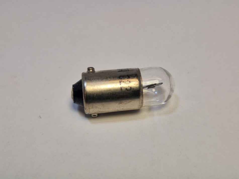 Glödlampa 6V 3W BA9S