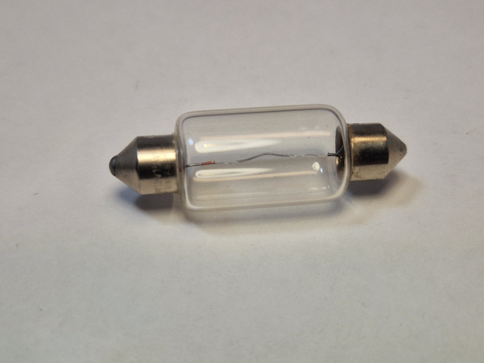 Glödlampa 12V 15W S8,5