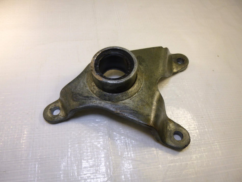 Motorfäste höger Casal K190