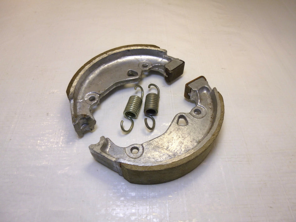 Bromsbacksats 120x25 mm Zündapp