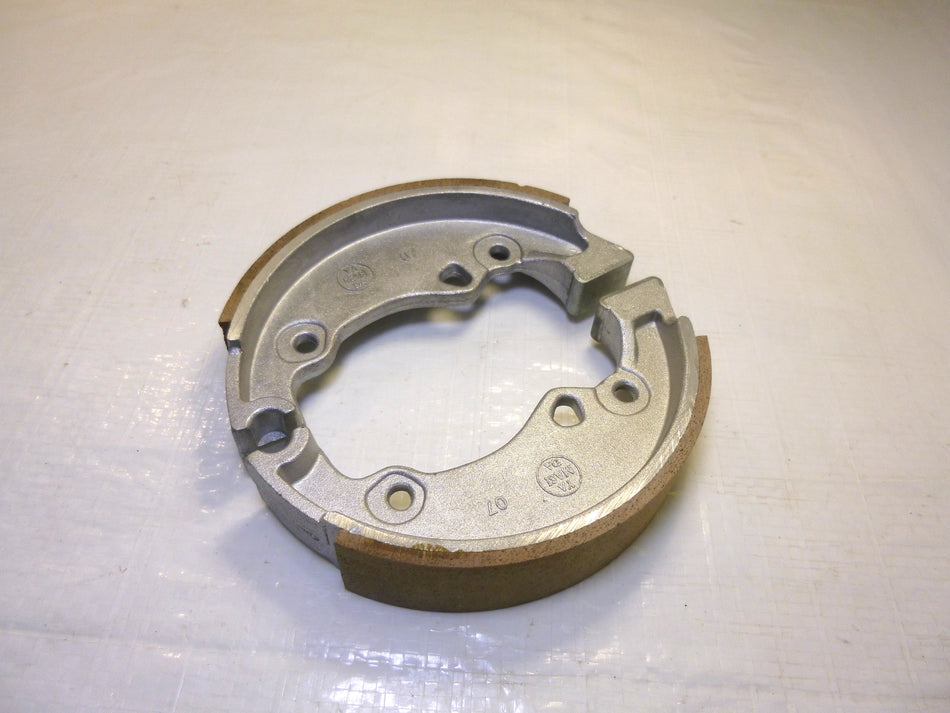 Bromsbacksats 120x25 mm Zündapp
