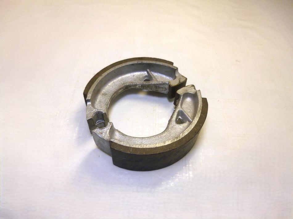 Bromsbacksats 90x25 mm Zündapp 428