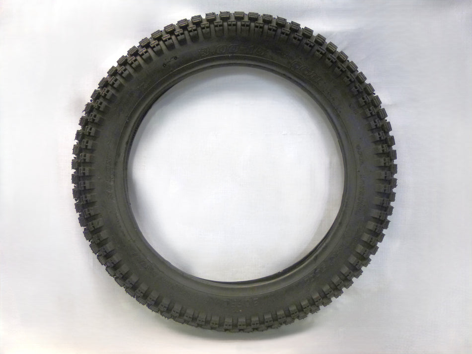 Däck 3.00-15"