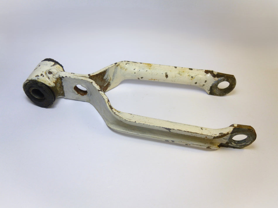 Motorfäste främre Zündapp 423