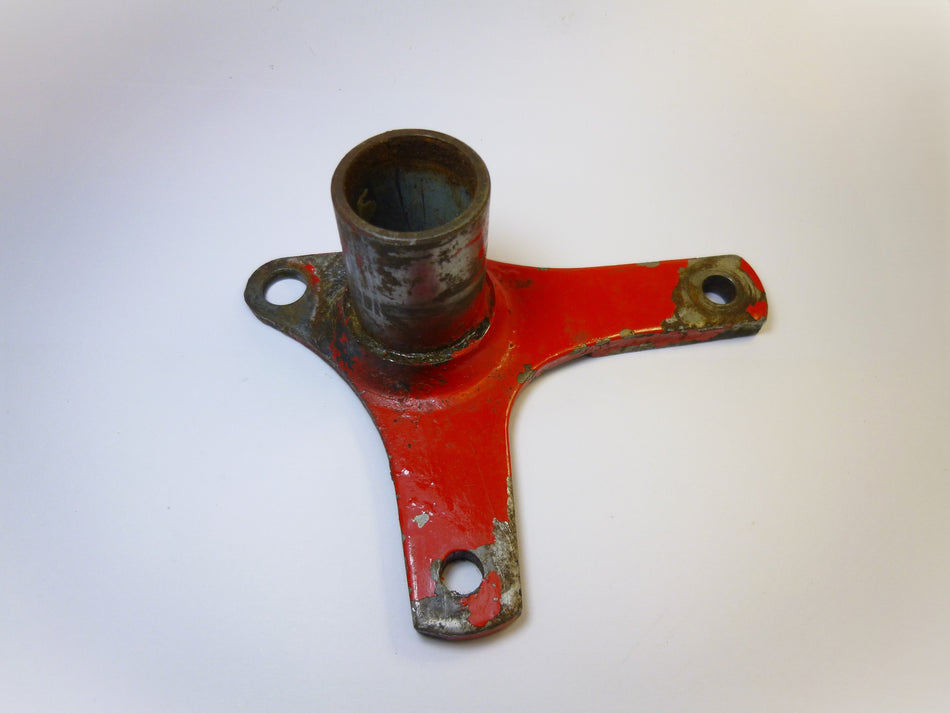 Nedre motorfäste Zündapp 428 / 510 / 515