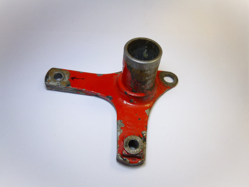 Nedre motorfäste Zündapp 428 / 510 / 515